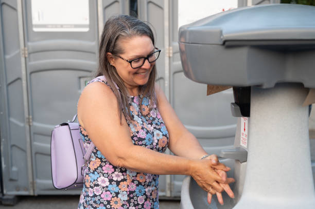 Portable Toilet Options We Offer in Pecan Grove, TX